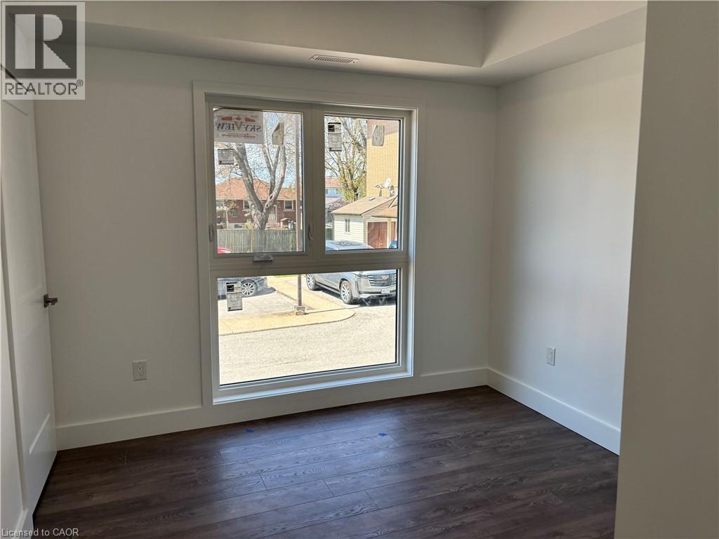 6638 Mcleod Road Unit# 216, Niagara Falls, Ontario  L2G 3G5 - Photo 7 - 40827088
