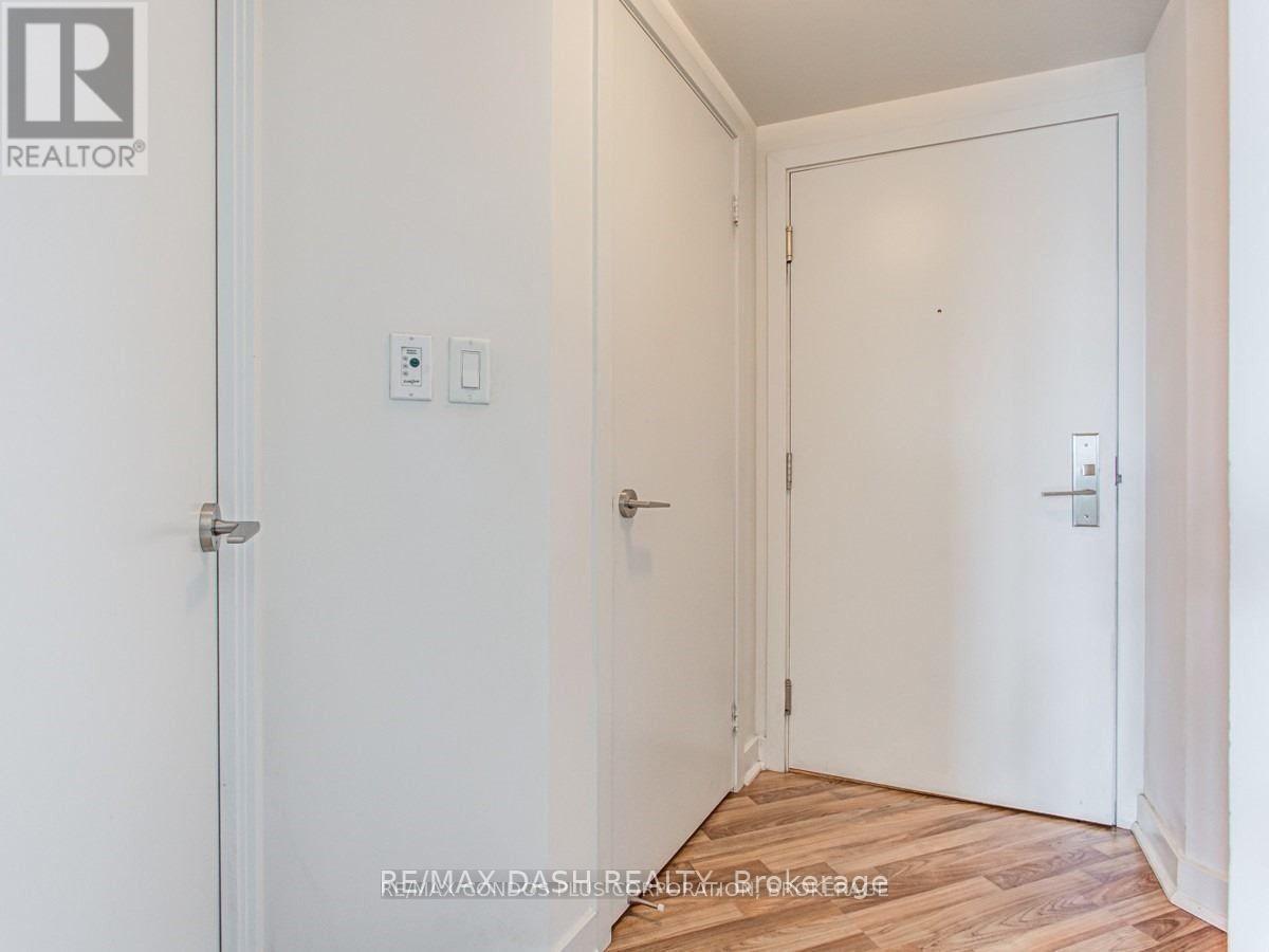 1002 - 5740 Yonge Street, Toronto, Ontario  M2M 3T3 - Photo 16 - C12804668
