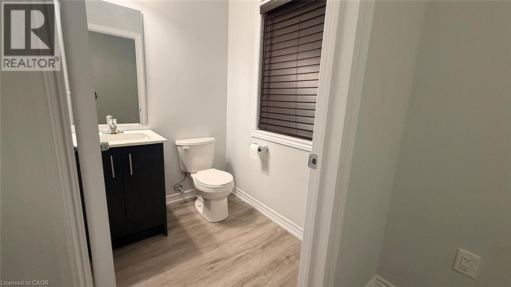 35-314 Equestrian Way, Cambridge, Ontario  N3E 0E2 - Photo 4 - 40824314