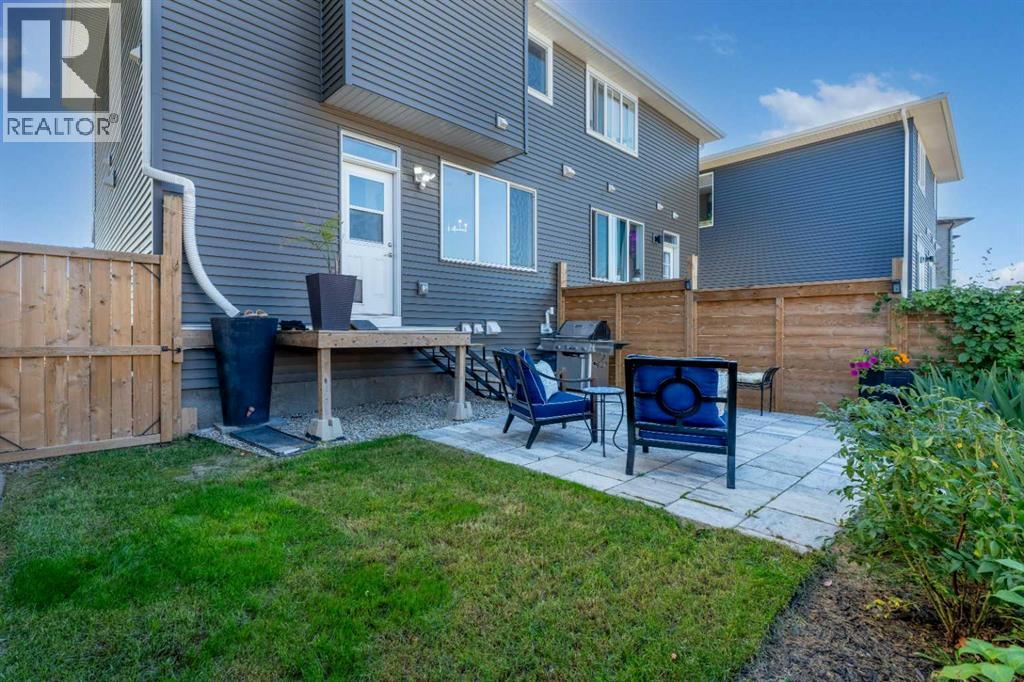 332 Lawthorn Way SE, Airdrie, Alberta  T4A 3M7 - Photo 28 - A2287750
