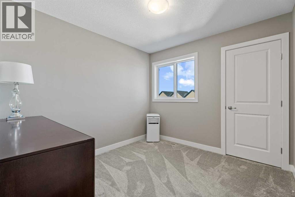 332 Lawthorn Way SE, Airdrie, Alberta  T4A 3M7 - Photo 25 - A2287750