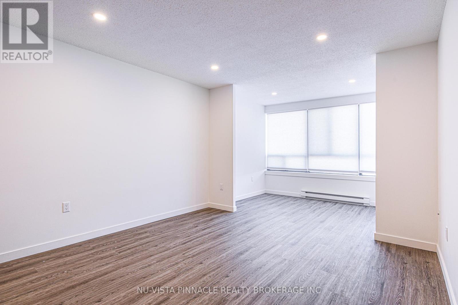 310 - 1600 Adelaide Street N, London North, Ontario  N5X 3H6 - Photo 6 - X12881610