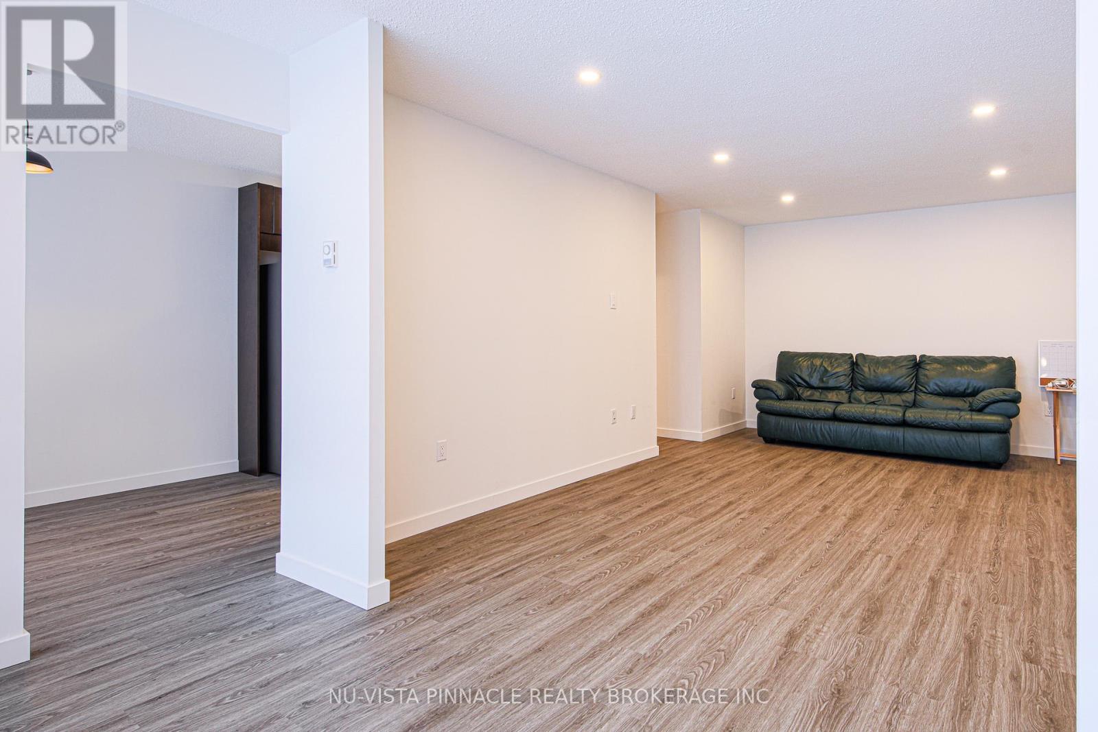 310 - 1600 Adelaide Street N, London North, Ontario  N5X 3H6 - Photo 7 - X12881610