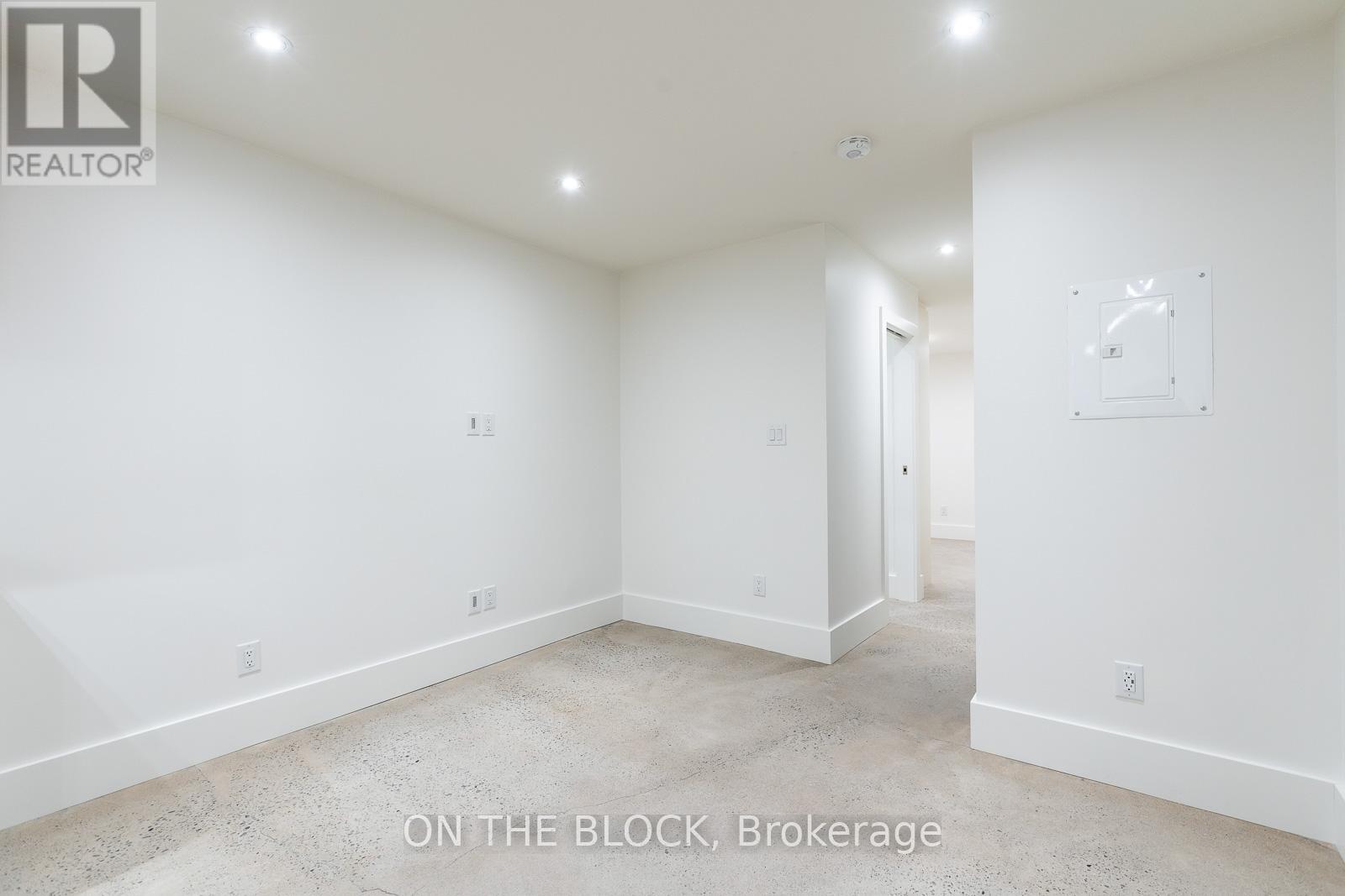 1041 College Street, Toronto, Ontario  M6H 1B1 - Photo 8 - C13050516