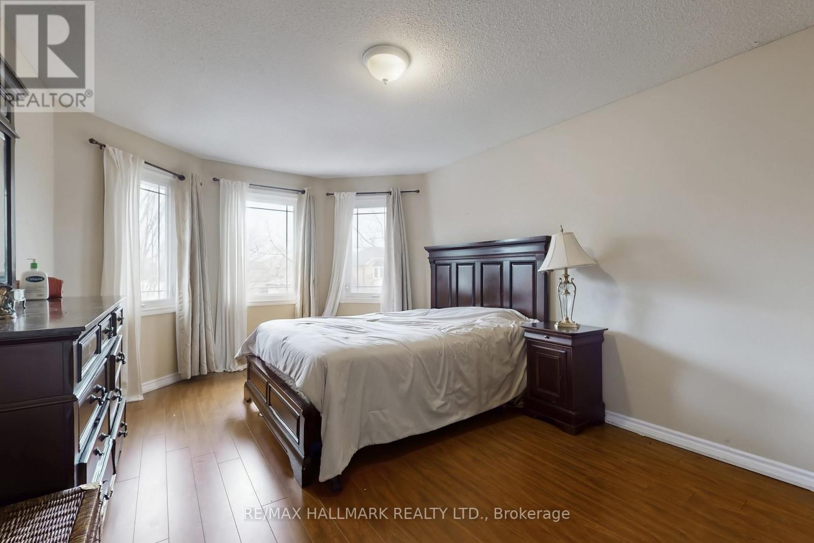 97 Stave Crescent, Richmond Hill, Ontario L4C 9J2 - Photo 28 - N12916950