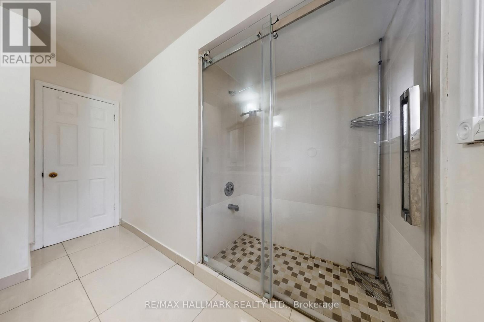 97 Stave Crescent, Richmond Hill, Ontario L4C 9J2 - Photo 31 - N12916950