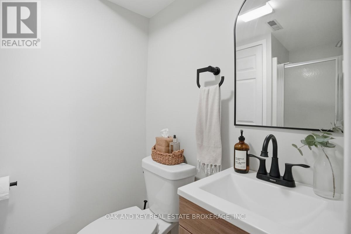 833 Deveron Crescent, London South (South J), Ontario  N5Z 5B4 - Photo 25 - X13088136