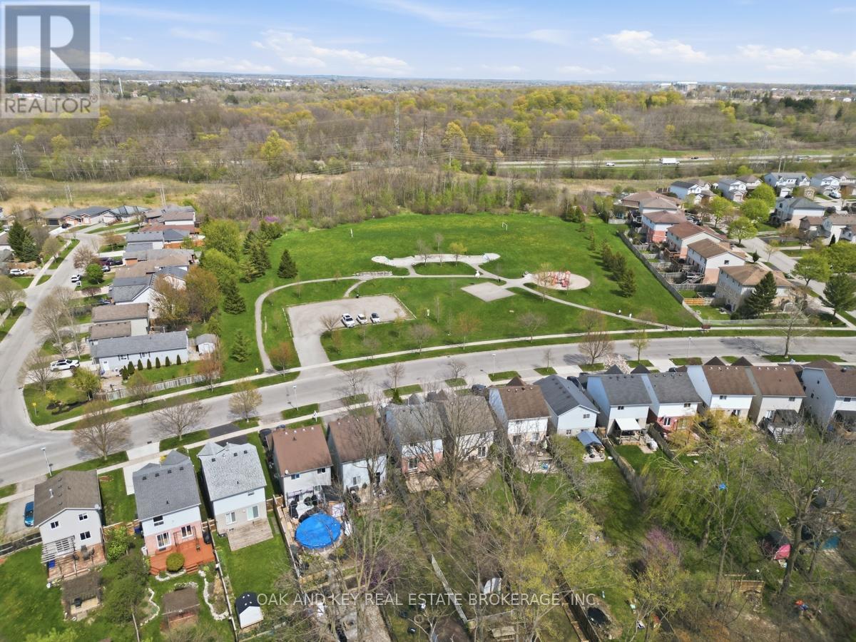 833 Deveron Crescent, London South (South J), Ontario  N5Z 5B4 - Photo 40 - X13088136