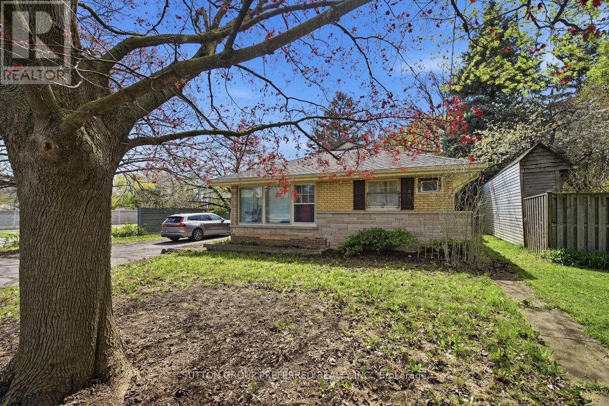 2 Ruskin Court, London North, Ontario  N6G 1S8 - Photo 3 - X13088148