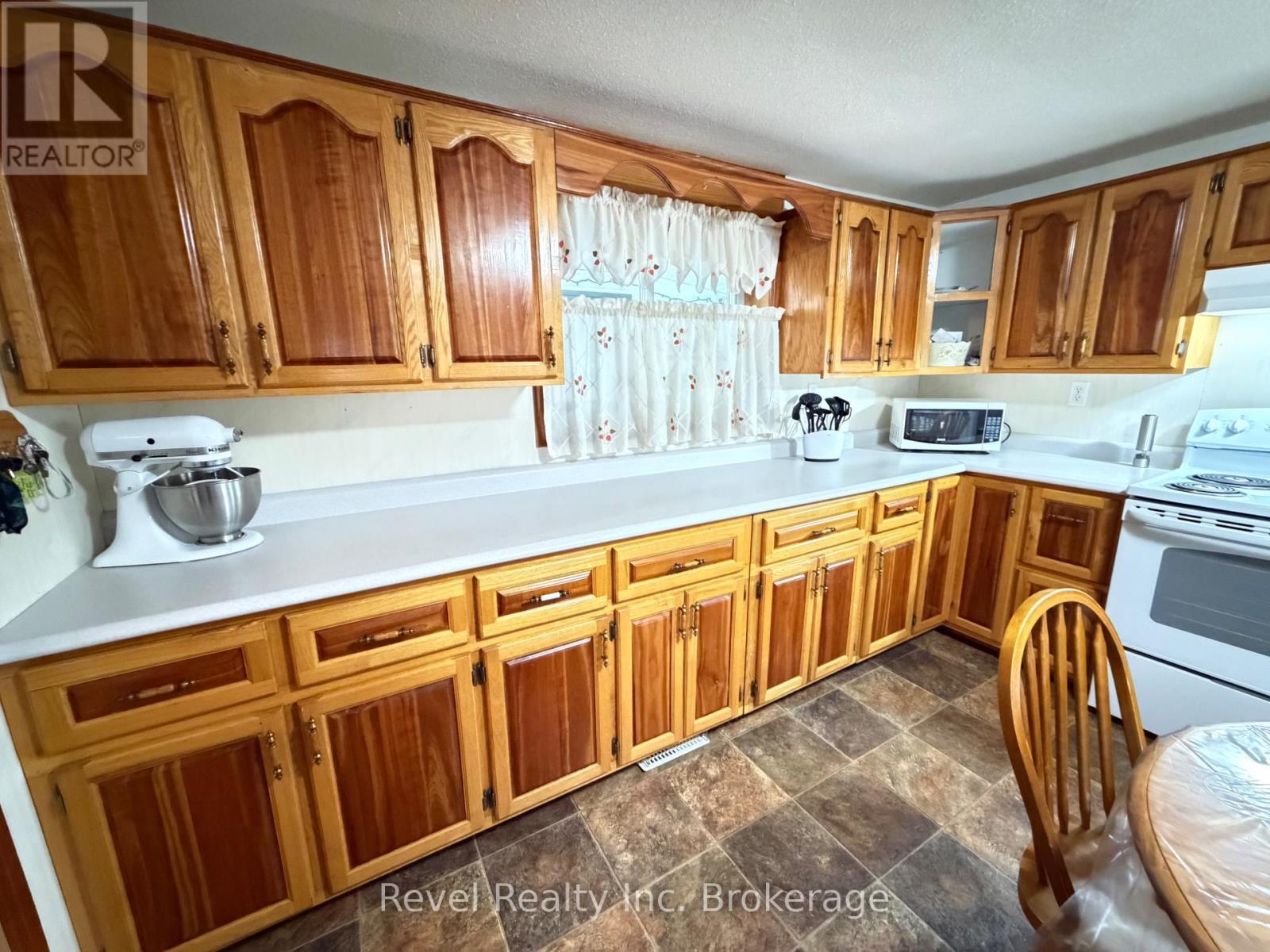 348 Poplar Street, Mattawa, Ontario  P0H 1V0 - Photo 10 - X13088228
