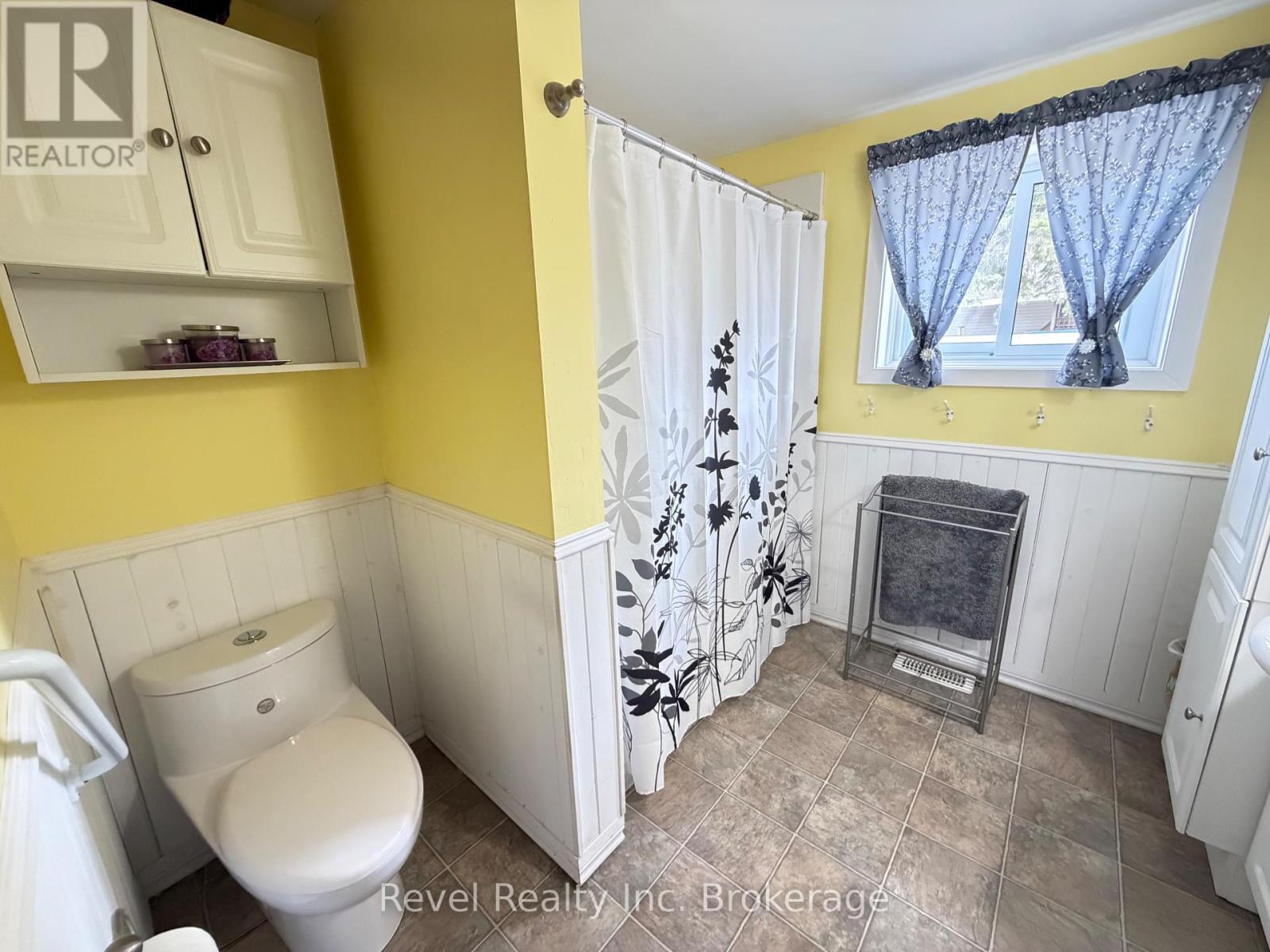 348 Poplar Street, Mattawa, Ontario  P0H 1V0 - Photo 15 - X13088228