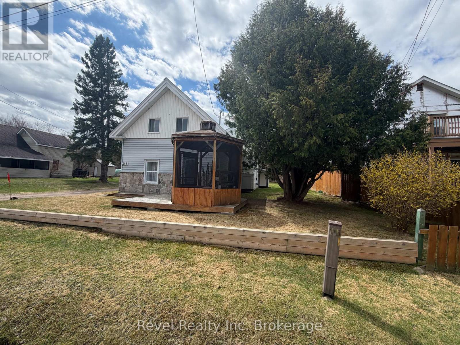 348 Poplar Street, Mattawa, Ontario  P0H 1V0 - Photo 46 - X13088228