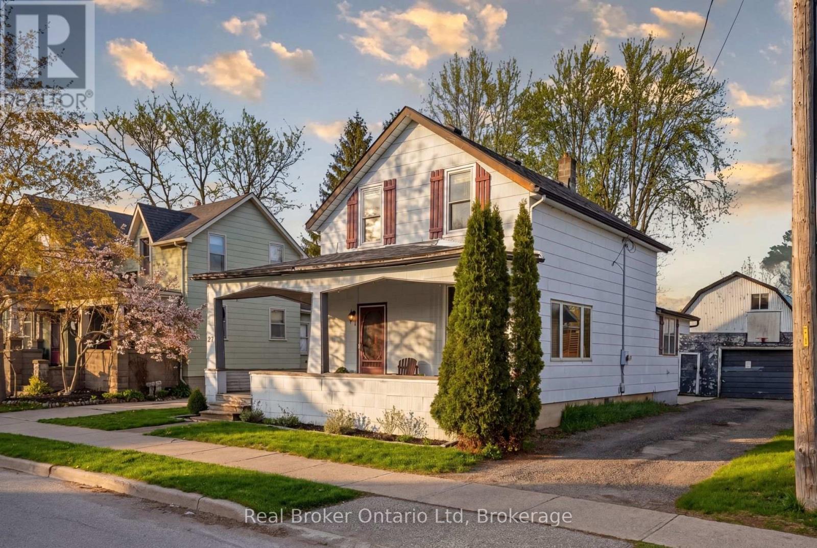 27 WELLINGTON STREET, East Zorra-Tavistock, Ontario