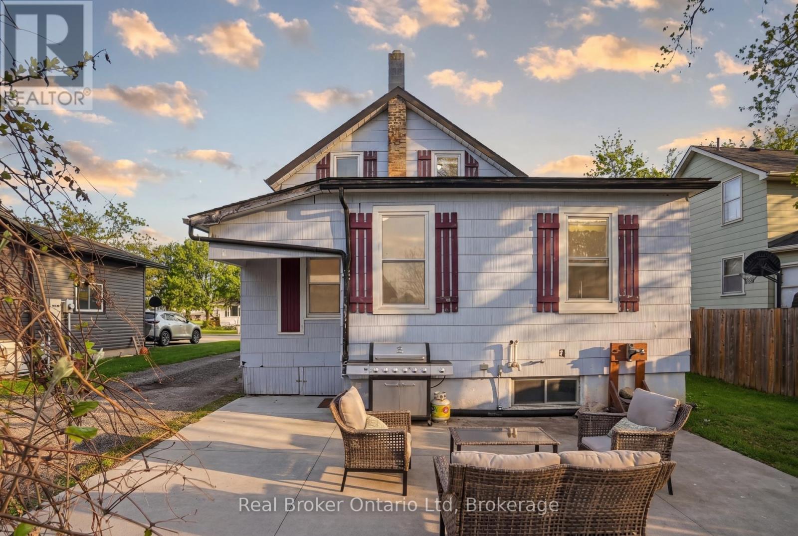 27 Wellington Street, East Zorra-Tavistock, Ontario  N0B 2R0 - Photo 28 - X13088218