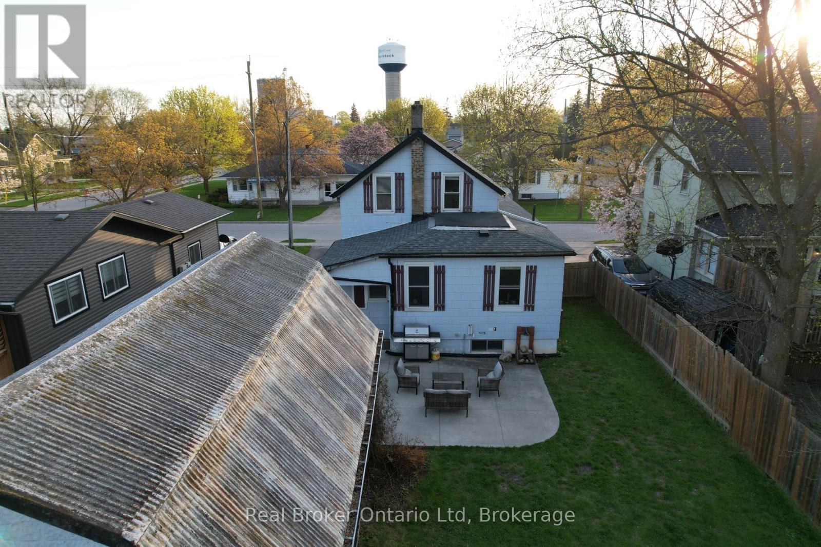 27 Wellington Street, East Zorra-Tavistock, Ontario  N0B 2R0 - Photo 35 - X13088218