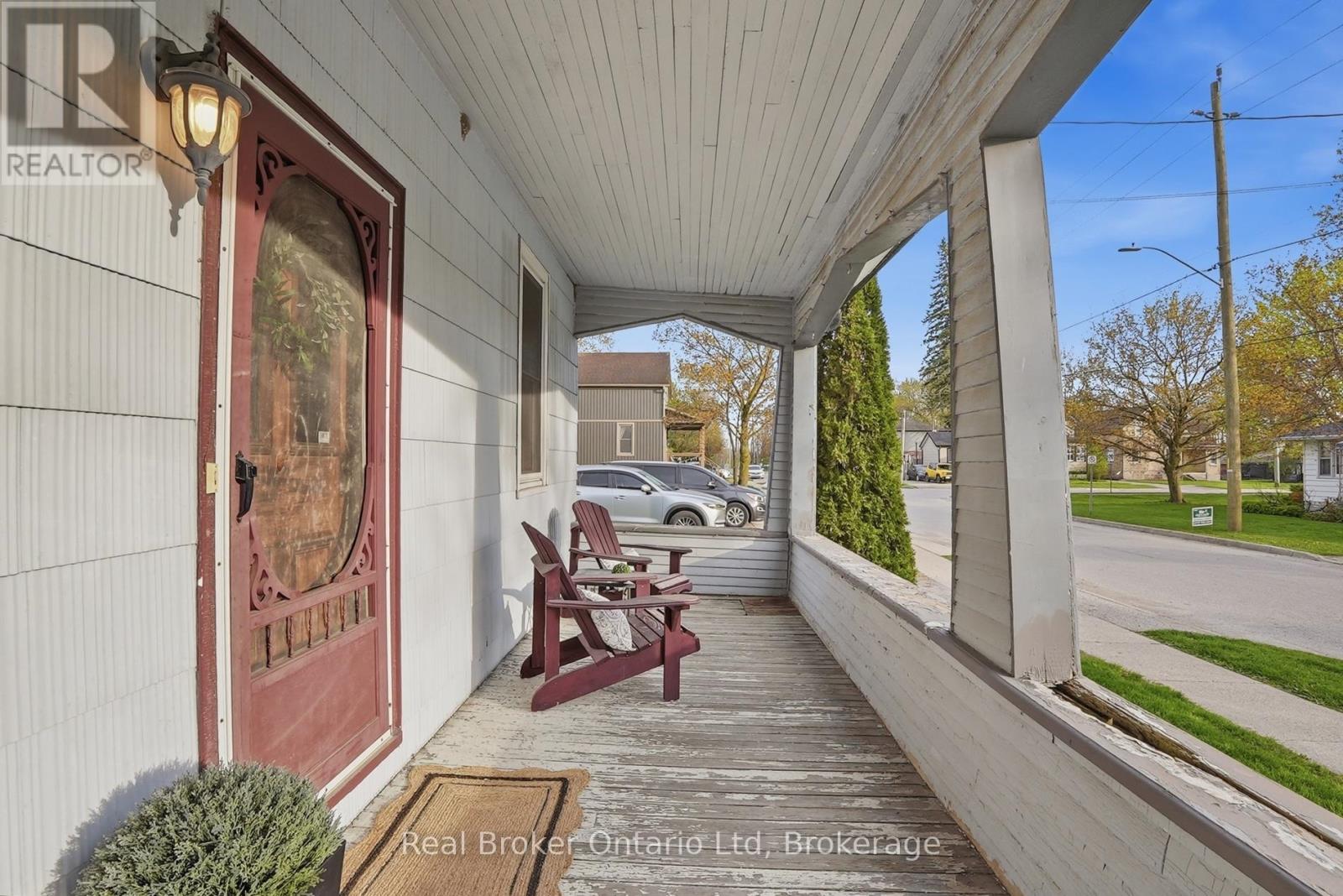 27 Wellington Street, East Zorra-Tavistock, Ontario  N0B 2R0 - Photo 4 - X13088218