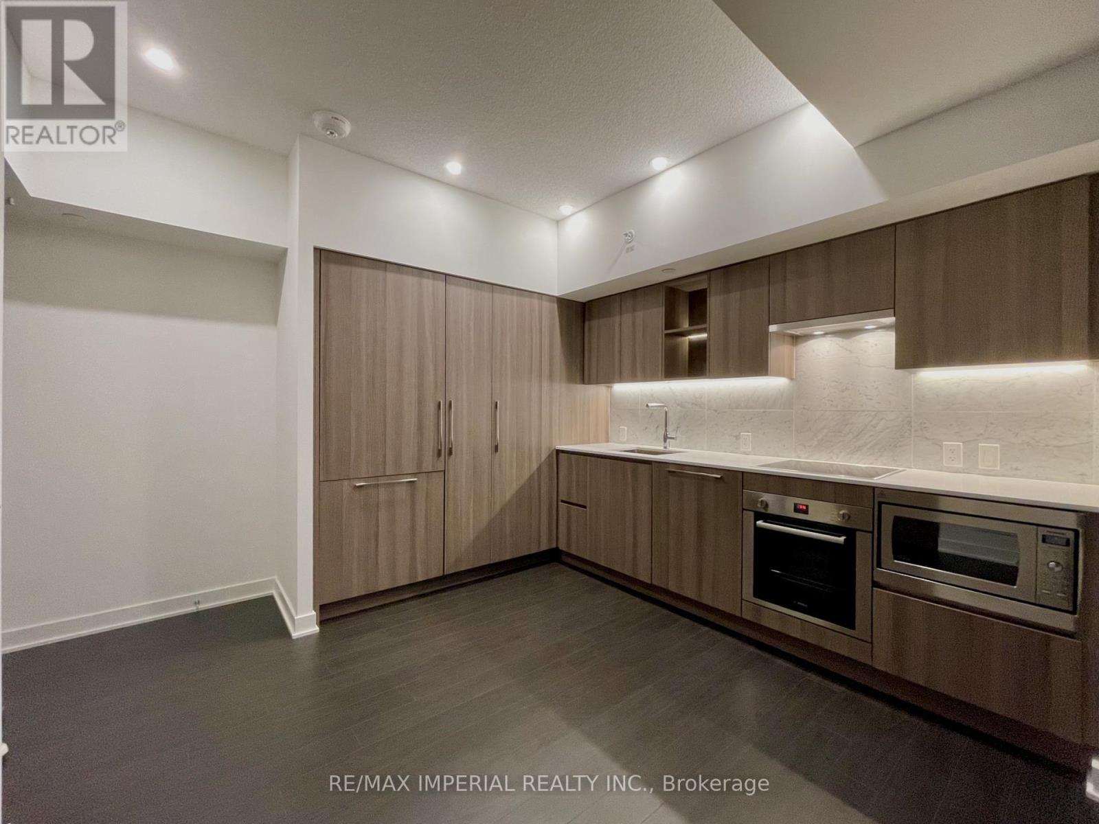 1211 - 19 Bathurst Street, Toronto, Ontario  M6A 2E1 - Photo 3 - C13088066