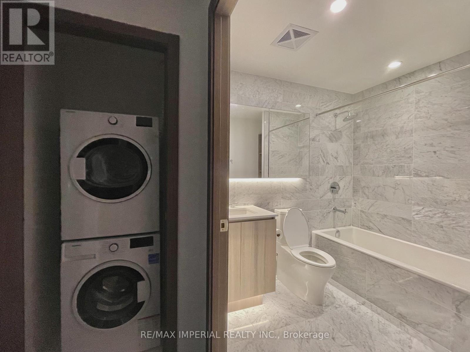 1211 - 19 Bathurst Street, Toronto, Ontario  M6A 2E1 - Photo 6 - C13088066