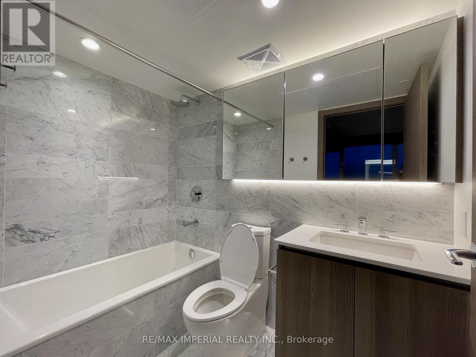 1211 - 19 Bathurst Street, Toronto, Ontario  M6A 2E1 - Photo 8 - C13088066