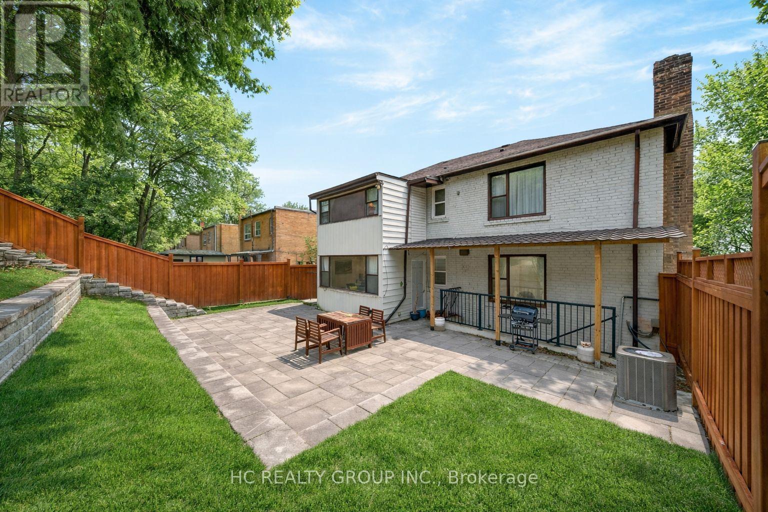 840 Davenport Road, Toronto, Ontario  M6G 2B6 - Photo 46 - C13088084