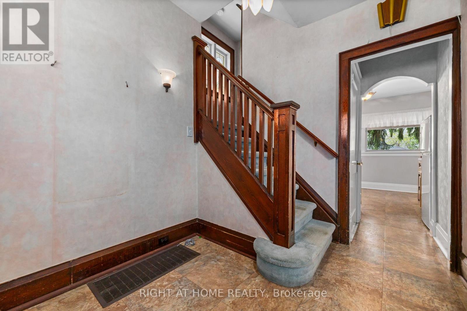 593 Millwood Road, Toronto, Ontario  M4S 1K7 - Photo 13 - C13088146