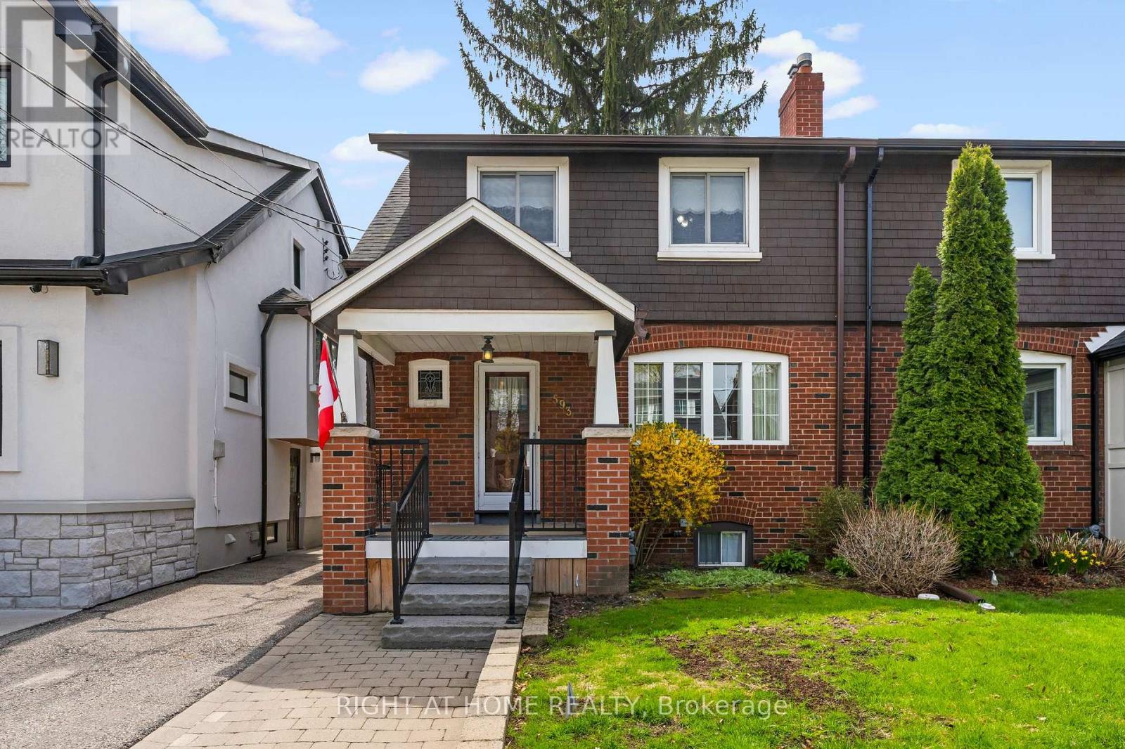 593 Millwood Road, Toronto, Ontario  M4S 1K7 - Photo 2 - C13088146
