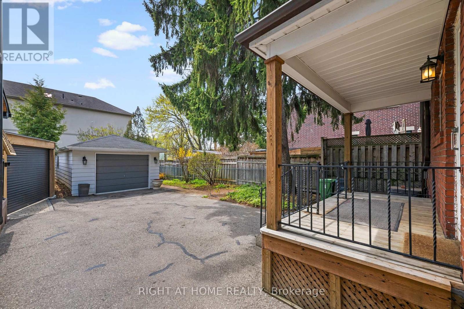 593 Millwood Road, Toronto, Ontario  M4S 1K7 - Photo 6 - C13088146
