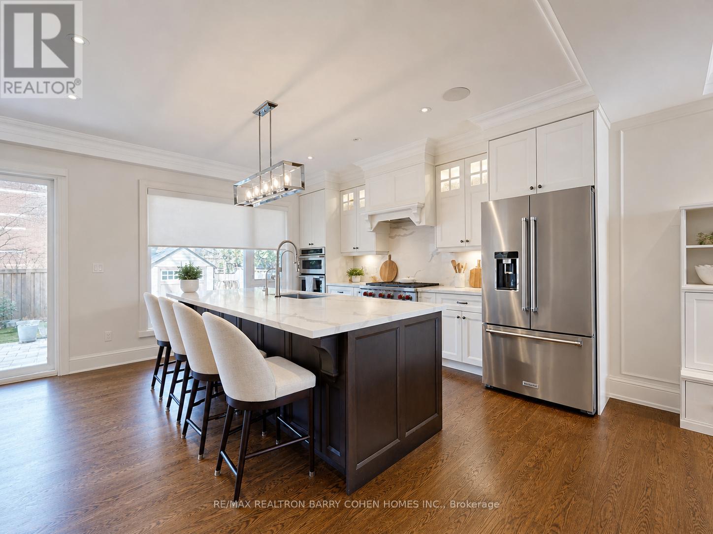 96 Southvale Drive, Toronto, Ontario  M4G 1G5 - Photo 13 - C13088176