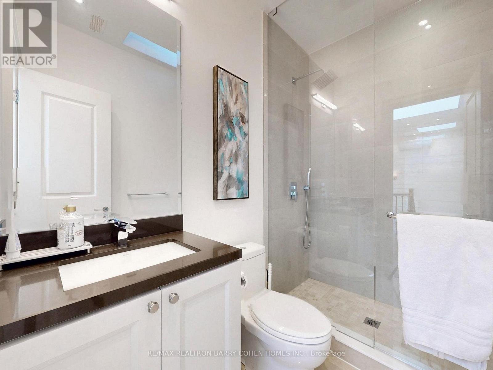 96 Southvale Drive, Toronto, Ontario  M4G 1G5 - Photo 35 - C13088176