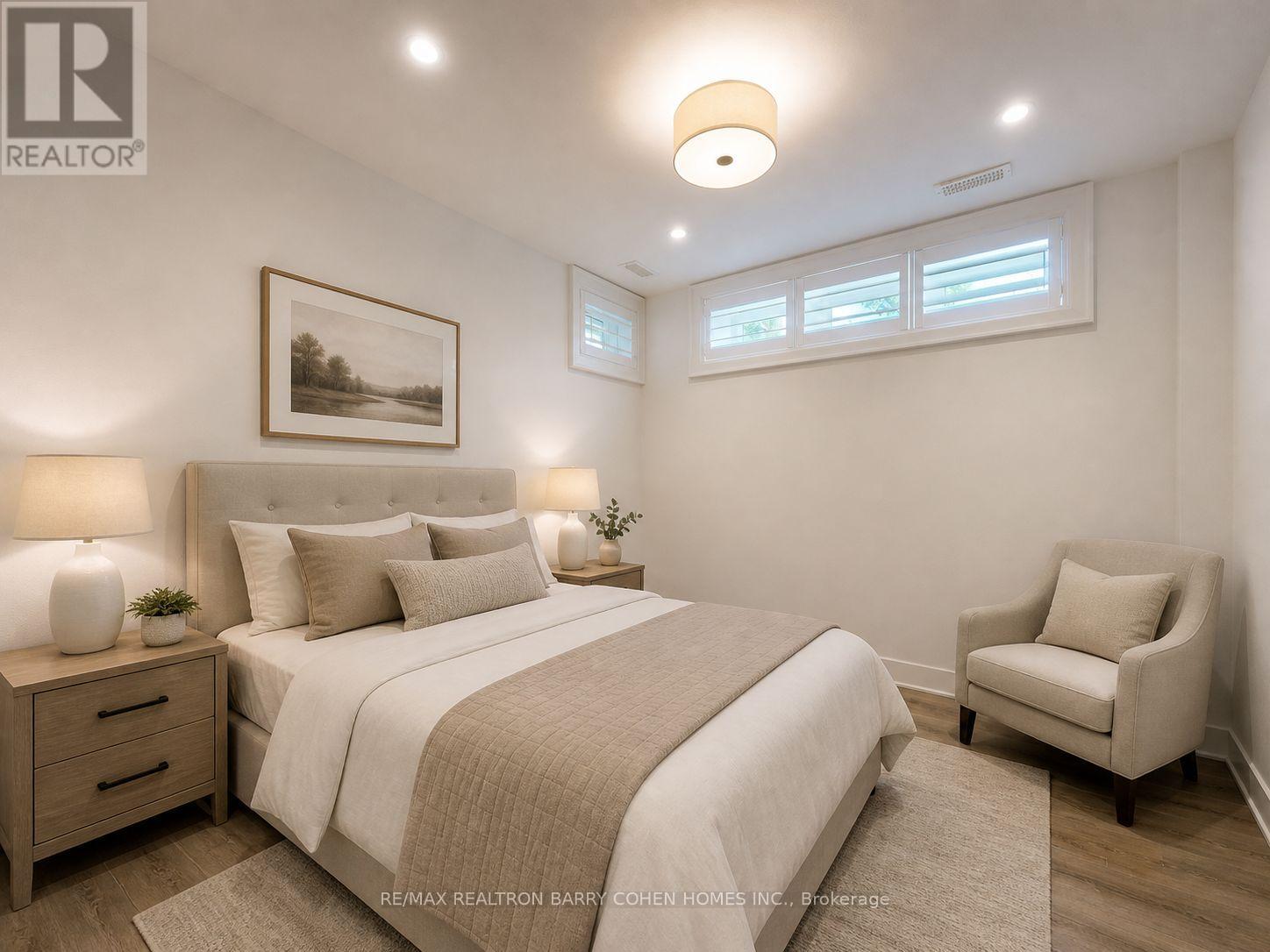96 Southvale Drive, Toronto, Ontario  M4G 1G5 - Photo 43 - C13088176