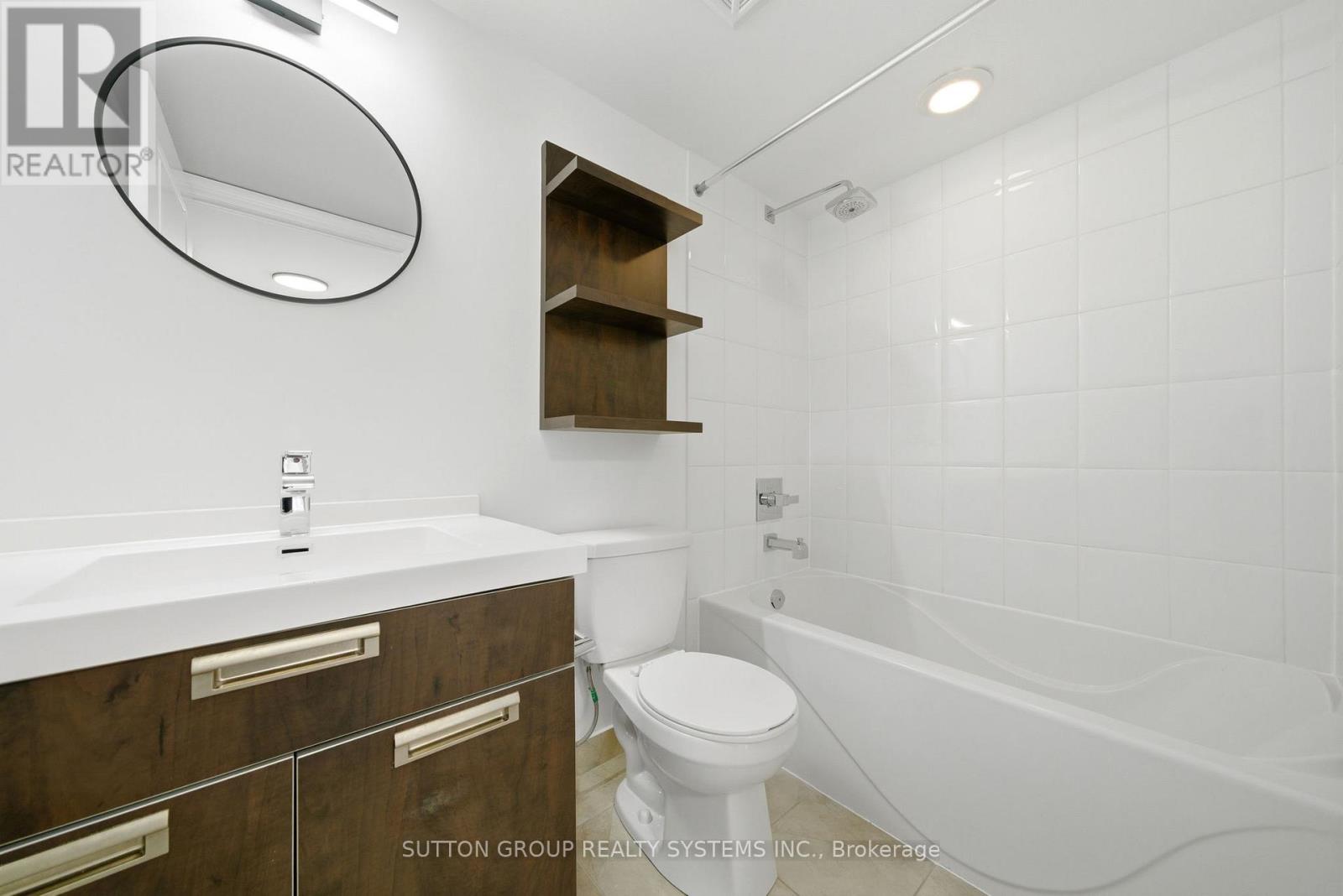 512 - 28 Ted Rogers Way, Toronto, Ontario  M4Y 2W7 - Photo 8 - C13088194
