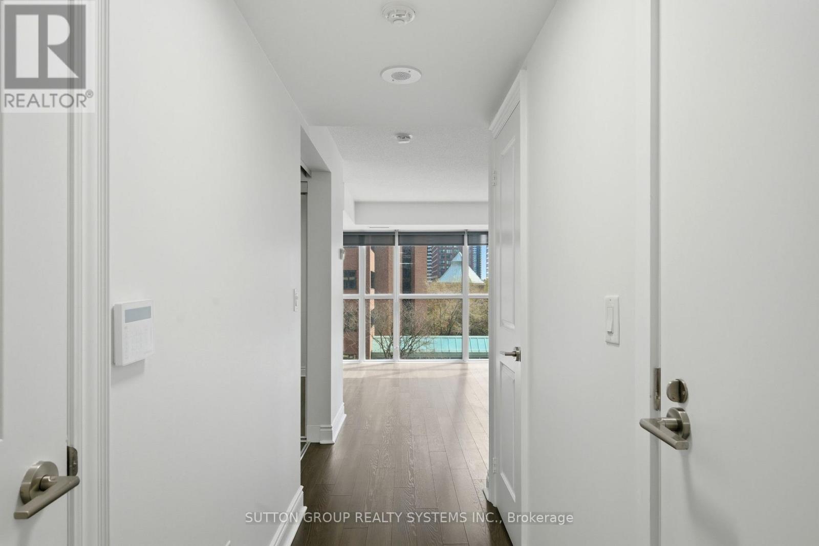 512 - 28 Ted Rogers Way, Toronto, Ontario  M4Y 2W7 - Photo 9 - C13088194