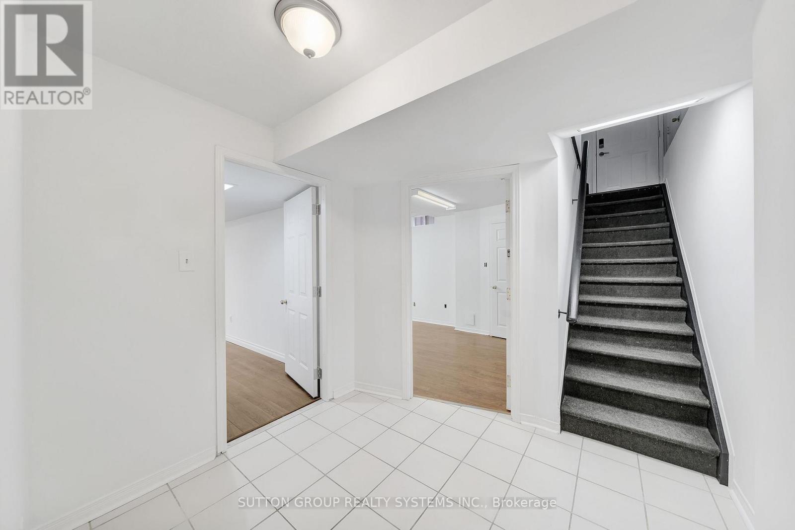 Lower - 56 Ballard Crescent, Newmarket, Ontario  L3X 1S2 - Photo 17 - N13088202
