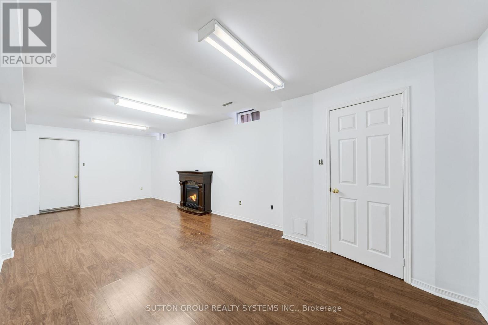 Lower - 56 Ballard Crescent, Newmarket, Ontario  L3X 1S2 - Photo 19 - N13088202