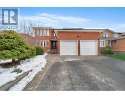 LOWER - 56 BALLARD CRESCENT, Newmarket, Ontario