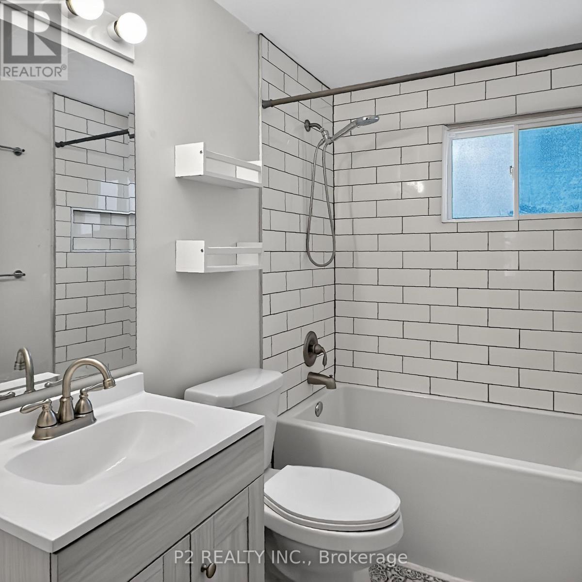 46 Chaucer Crescent, Barrie, Ontario  L4N 4T7 - Photo 15 - S13088094