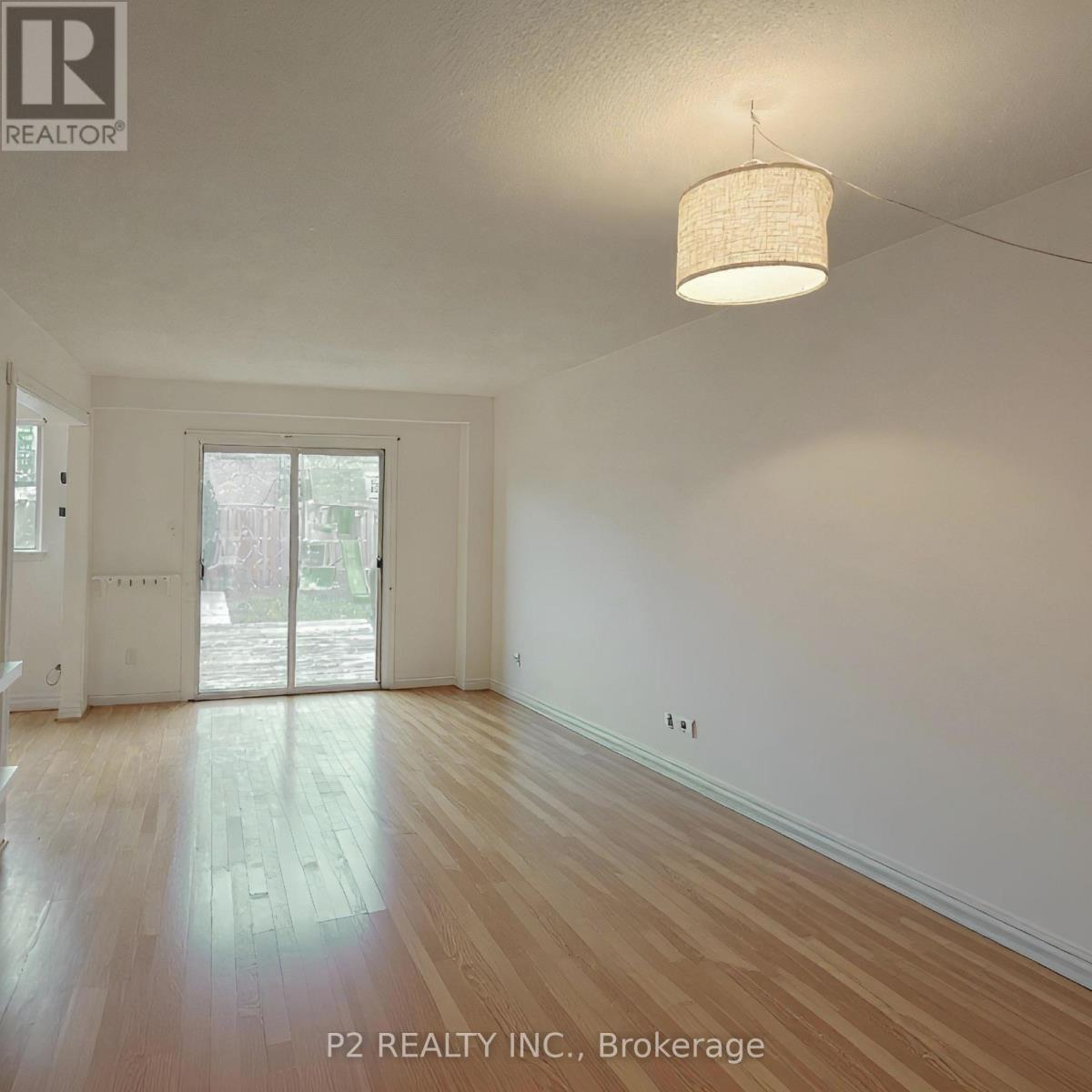 46 Chaucer Crescent, Barrie, Ontario  L4N 4T7 - Photo 6 - S13088094