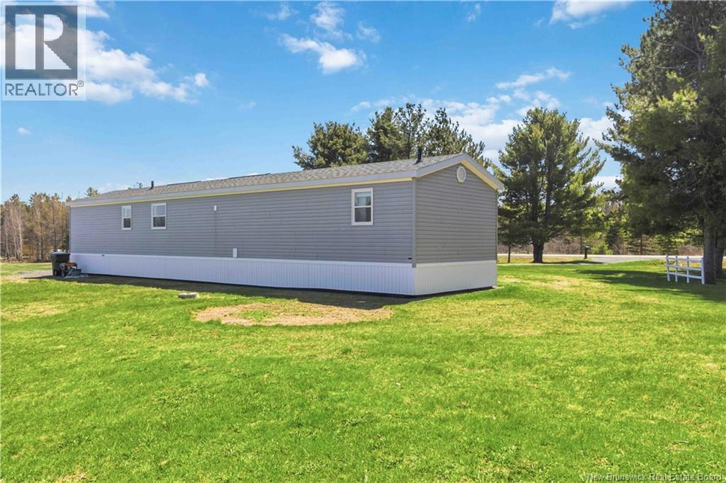 184 Riverside Drive, Fredericton Junction, New Brunswick  E5L 1V9 - Photo 23 - NB138793