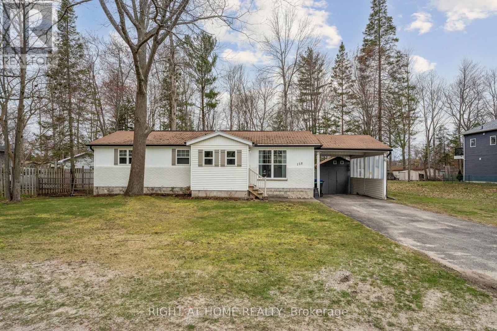 158 ZOO PARK ROAD, Wasaga Beach, Ontario