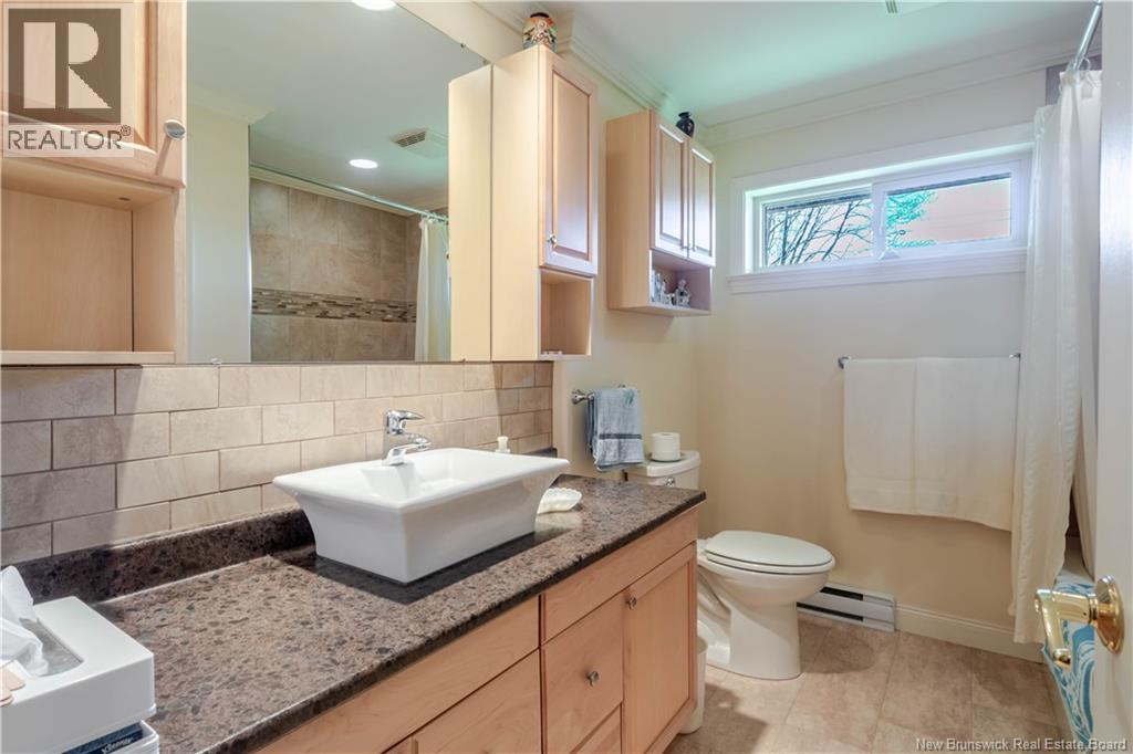 30 Floral Avenue, Nashwaaksis, New Brunswick  E3A 1L1 - Photo 13 - NB138691
