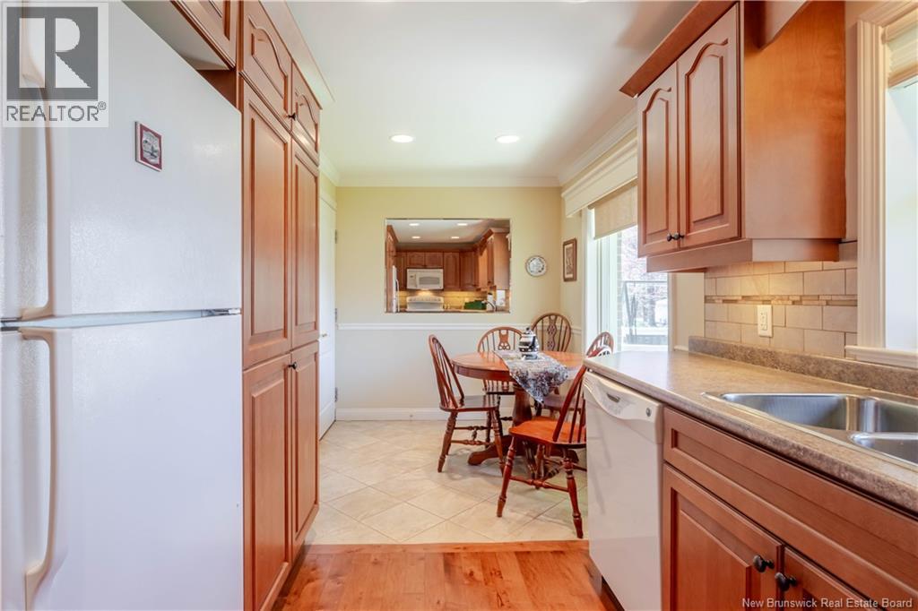 30 Floral Avenue, Nashwaaksis, New Brunswick  E3A 1L1 - Photo 7 - NB138691