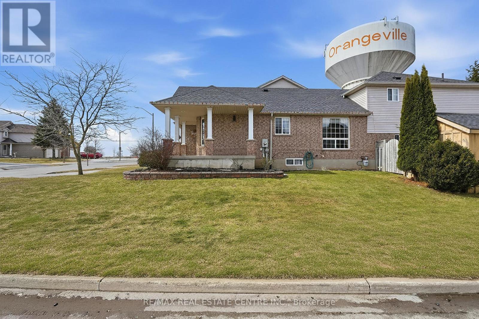 321 Montgomery Boulevard, Orangeville, Ontario  L9W 5G7 - Photo 4 - W13088104