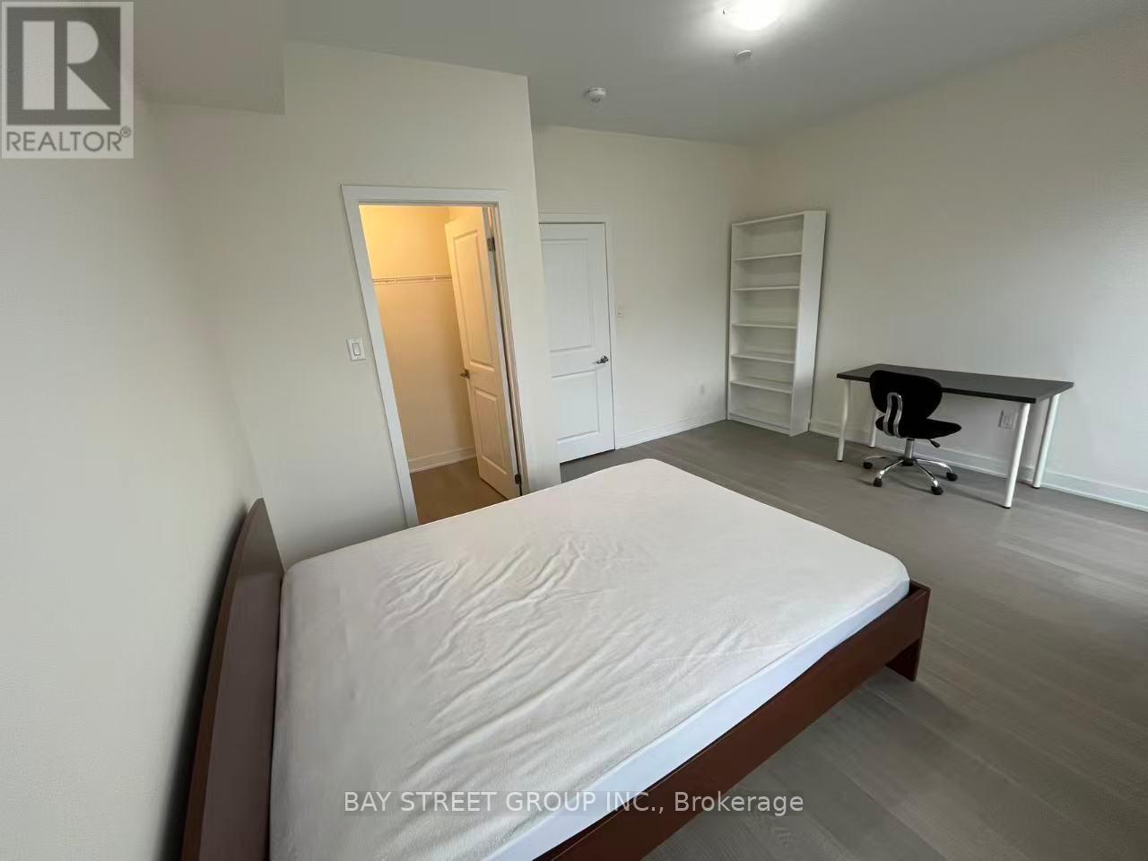99 Frederick Tisdale Drive, Toronto, Ontario  M3K 1X1 - Photo 4 - W13088110