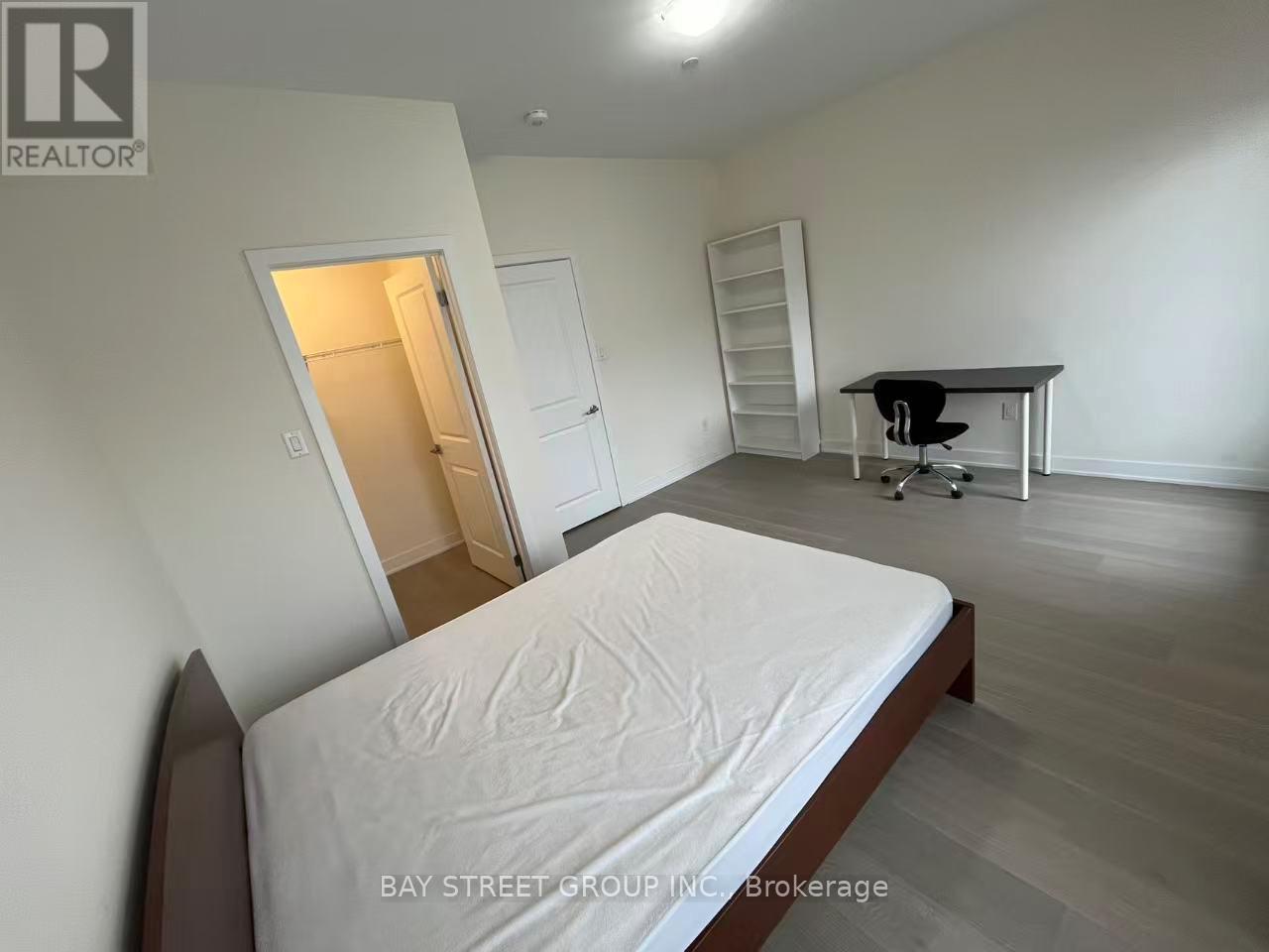 99 Frederick Tisdale Drive, Toronto, Ontario  M3K 1X1 - Photo 5 - W13088110