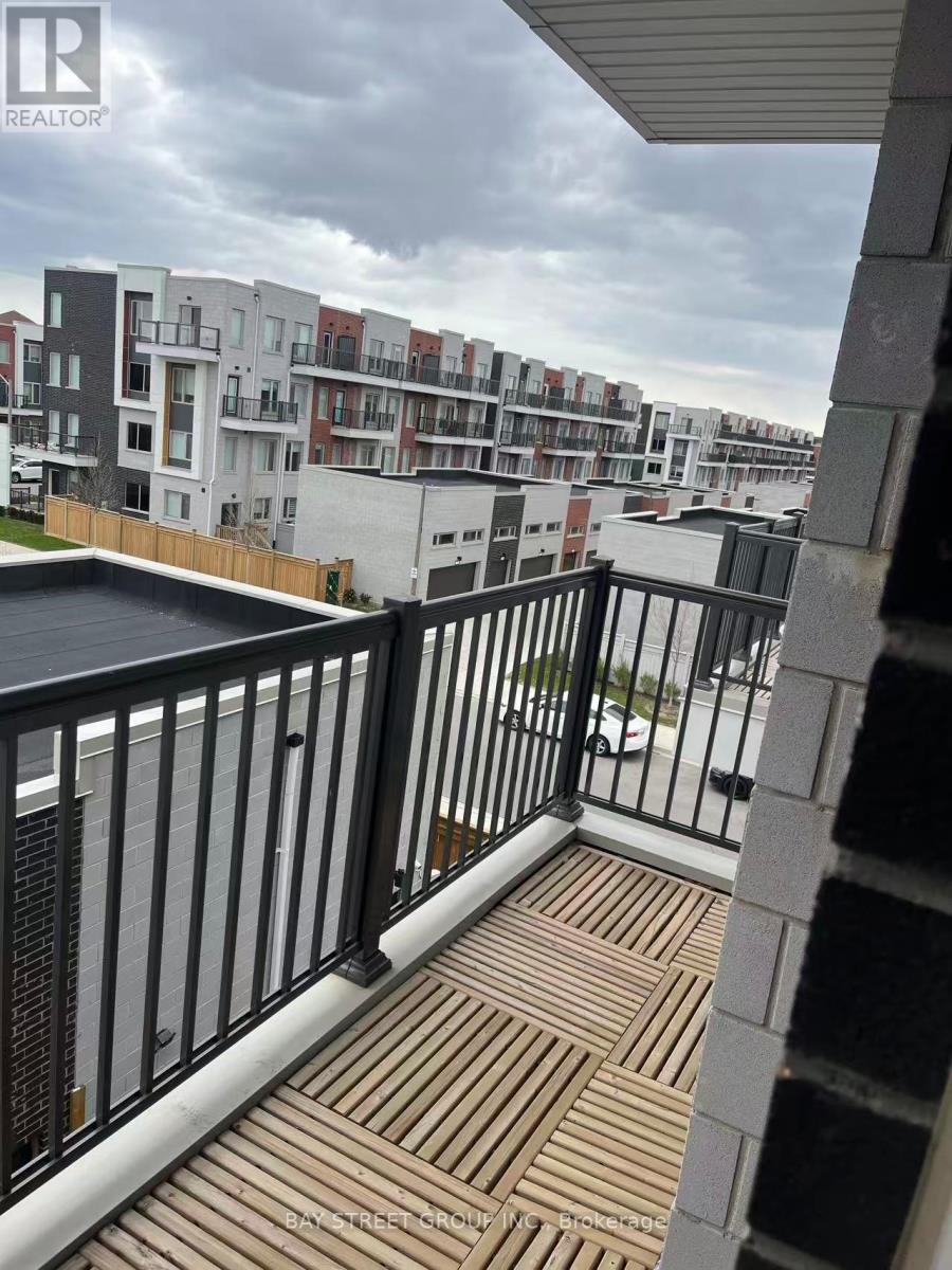 99 Frederick Tisdale Drive, Toronto, Ontario  M3K 1X1 - Photo 9 - W13088110
