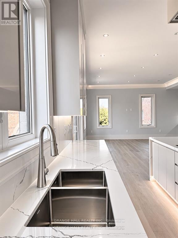 16 Barker Avenue, Toronto, Ontario  M9V 1E5 - Photo 10 - W13088112