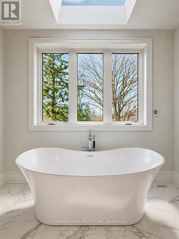 16 Barker Avenue, Toronto, Ontario  M9V 1E5 - Photo 23 - W13088112