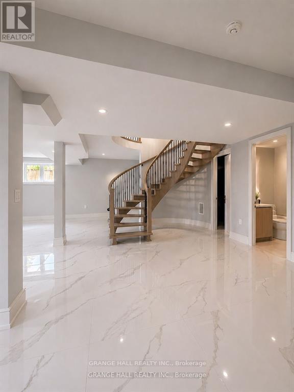 16 Barker Avenue, Toronto, Ontario  M9V 1E5 - Photo 36 - W13088112