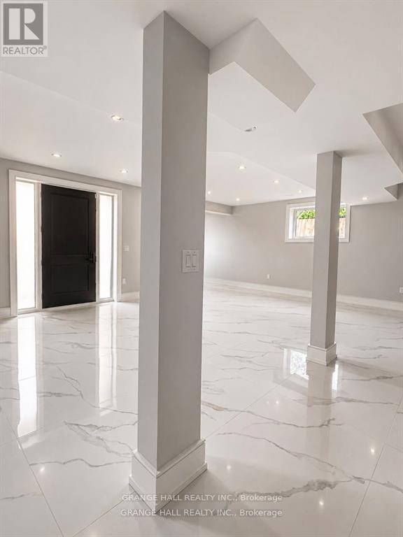 16 Barker Avenue, Toronto, Ontario  M9V 1E5 - Photo 39 - W13088112