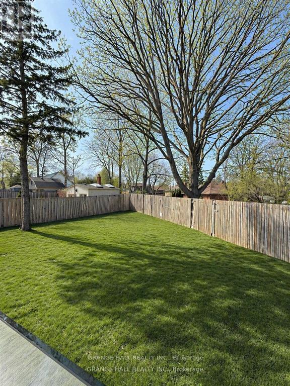 16 Barker Avenue, Toronto, Ontario  M9V 1E5 - Photo 45 - W13088112